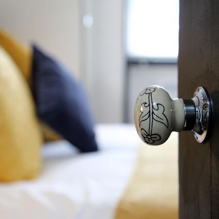 Luxury 3 Bed Apartment In The Heart Of 斯坦福德 外观 照片